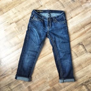 See Thru Soul capri jeans - size 25 (EUC)